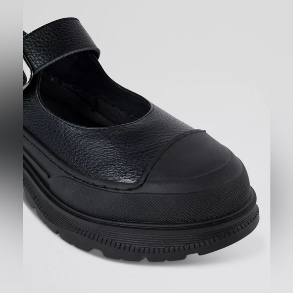 NWOT Intentionally Blank Courtney Lug Sole
Mary Jane size 39 size 8.5 - Picture 6 of 15